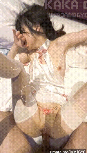 推特萝莉风嫩妹，极品小母狗[KAKAE]露脸福利，天生反差，足交性爱，无套内射[11V 3.2G]